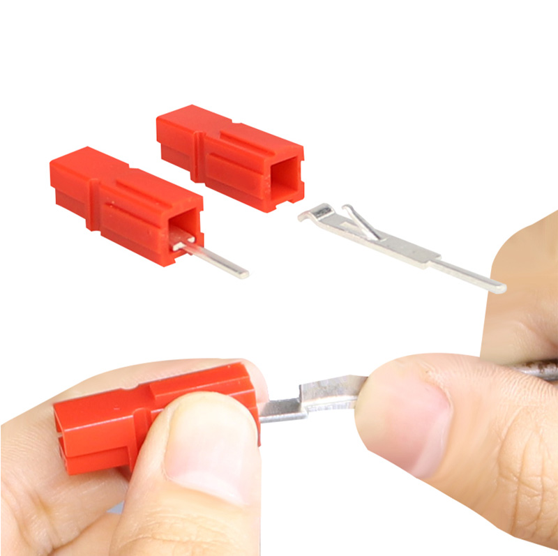 Unipolar mobile power connector