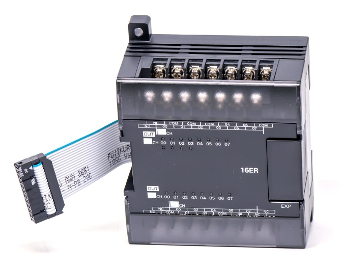 Omron CP1W-16ER