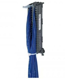 SIEMENS 6ES7922-3BF00-5AB0