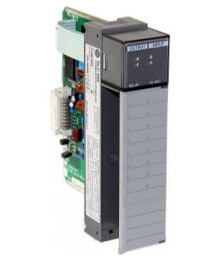 ALLEN BRADLEY 1746-IO4