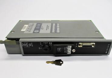 ALLEN BRADLEY 1772-LX