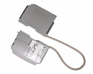 ALLEN BRADLEY 1769-CRL1