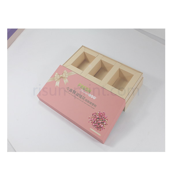 Box with tray Box with tray