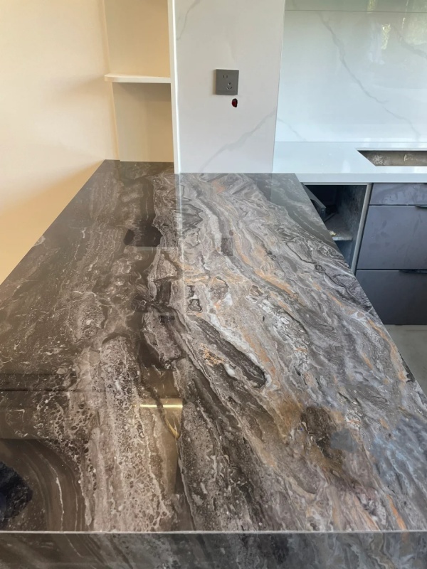 Arabescato Orobico Marble island top