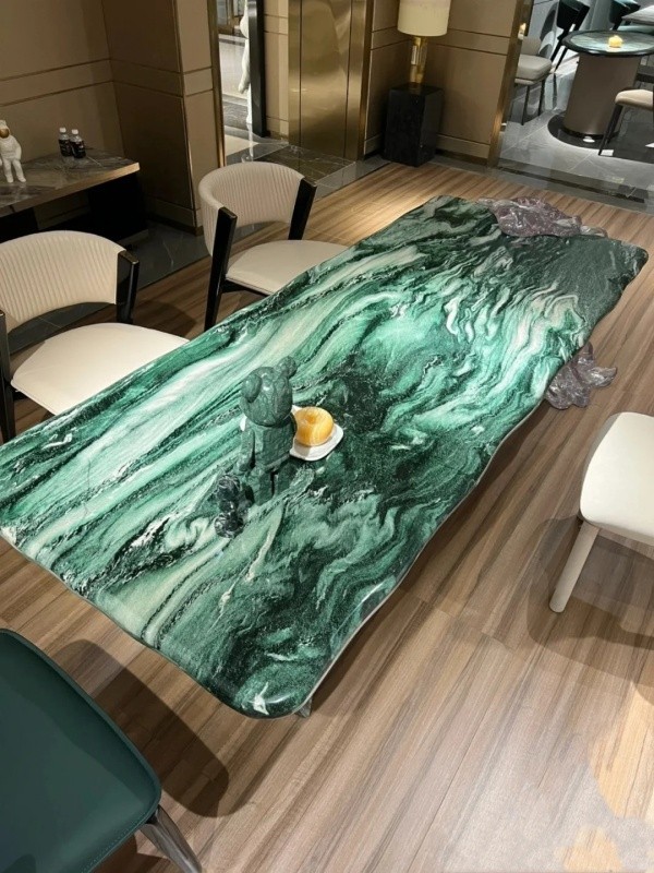 Verde Lapponia Quartzite dining table
