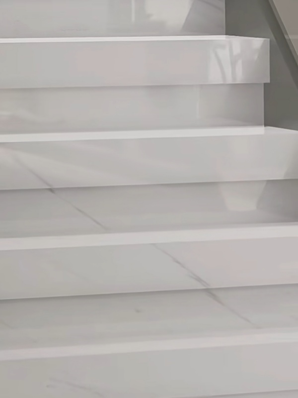 Calacatta Lincoln Marble stairs