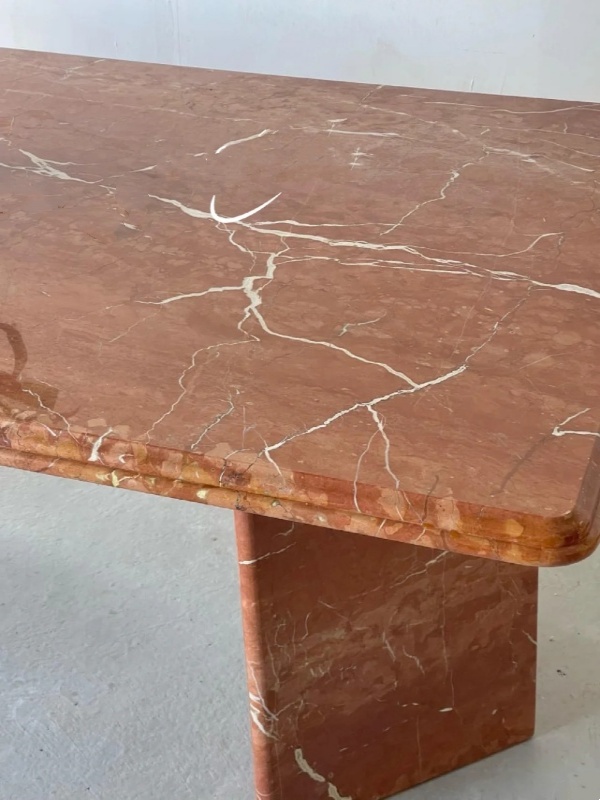 Rojo Alicante Marble stone table