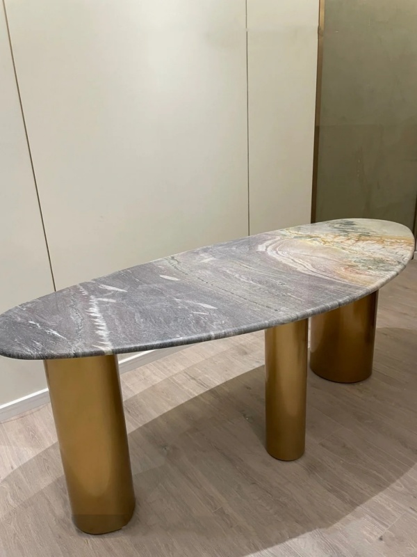Macaubas Fantasy Quartzite table