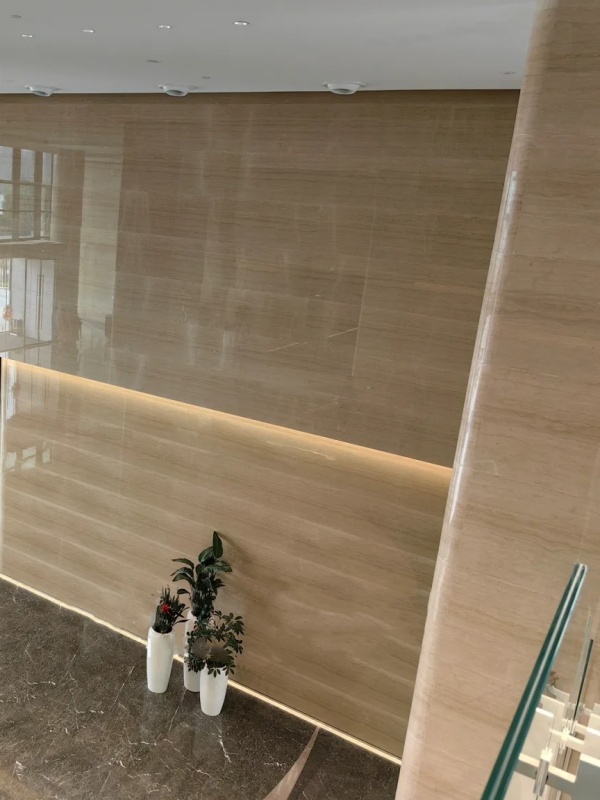 Serpeggianto Marble wall tiles