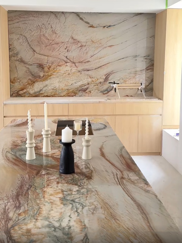 Carpaccio Quartzite kitchen