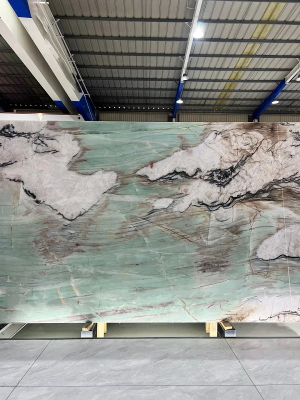 Cristallo Tiffany Quartzite texture