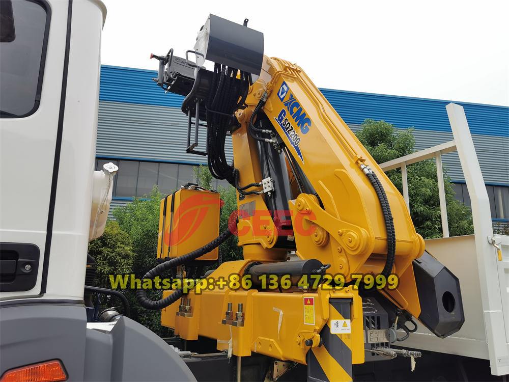 Beiben truck mounted XCMG crane
