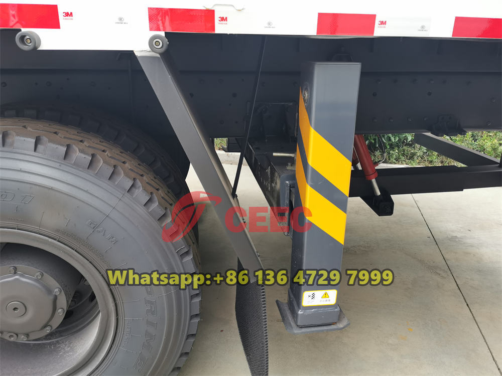 Beiben 10 wheeler boom crane truck for sale