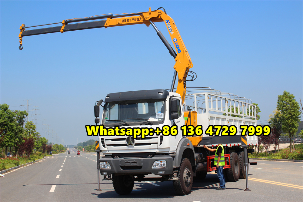 Beiben 2638 cargo crane truck Beiben 2638 cargo crane truck