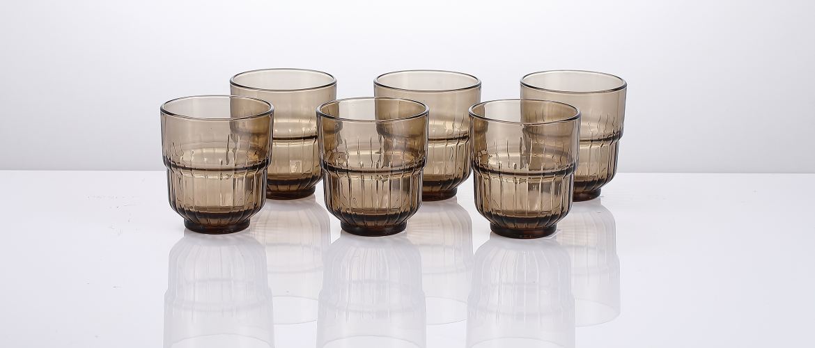 Vertical striped water cup