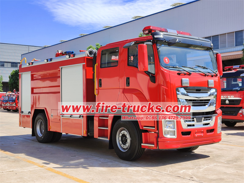 Isuzu GIGA fire fighting truck Isuzu GIGA fire fighting truck