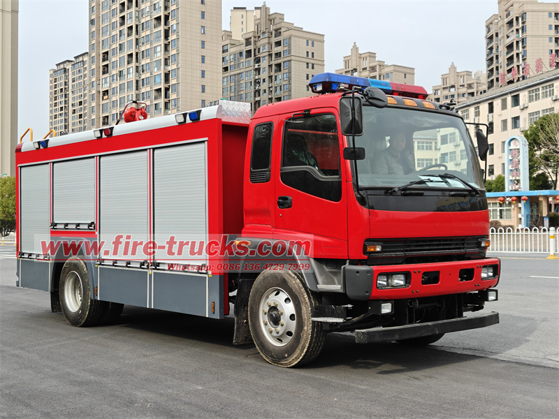 Isuzu FVR 4x2 6cbm foam water fire truck