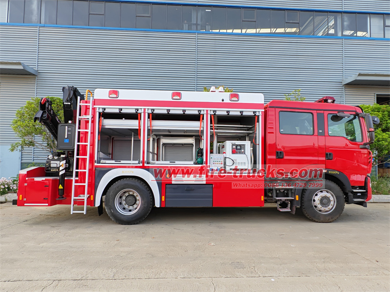 HOWO TX350 4x2 fire rescue vehicle with folding arm crane HOWO TX350 4x2 fire rescue vehicle with folding arm crane