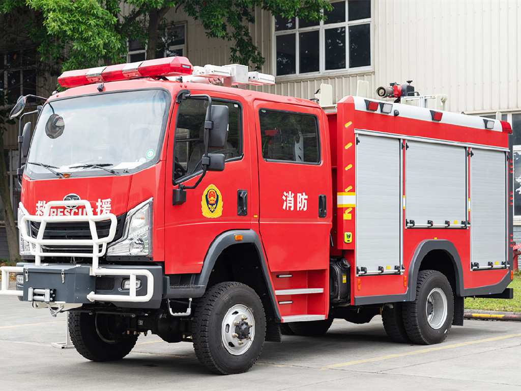 HOWO all terrain 4x4 wildland fire truck HOWO all terrain 4x4 wildland fire truck