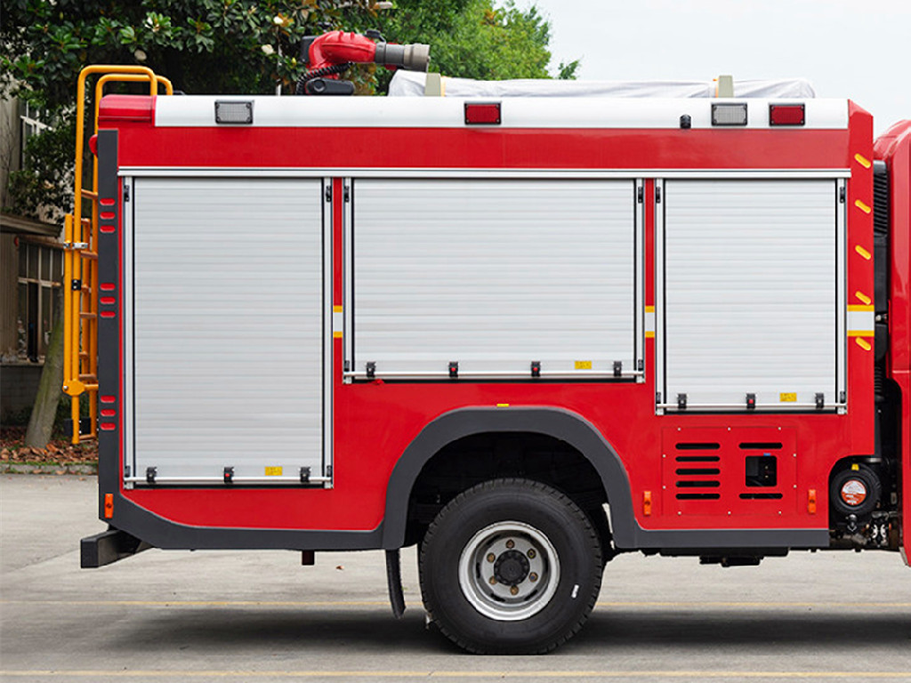 HOWO all terrain wildland fire truck HOWO all terrain wildland fire truck