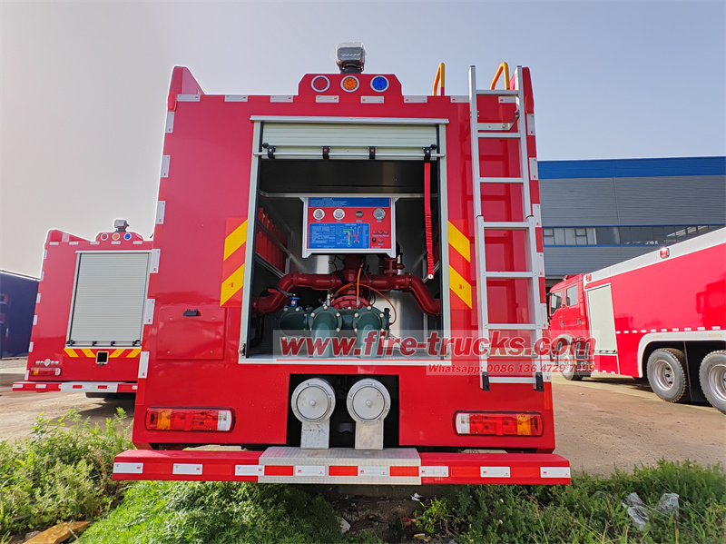 HOWO 8x4 heavy-duty water fire fighting truck HOWO 8x4 heavy-duty water fire fighting truck