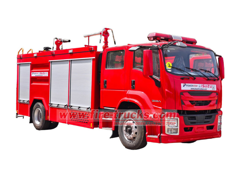 ISUZU FTR powder foam fire engine ISUZU FTR powder foam fire engine