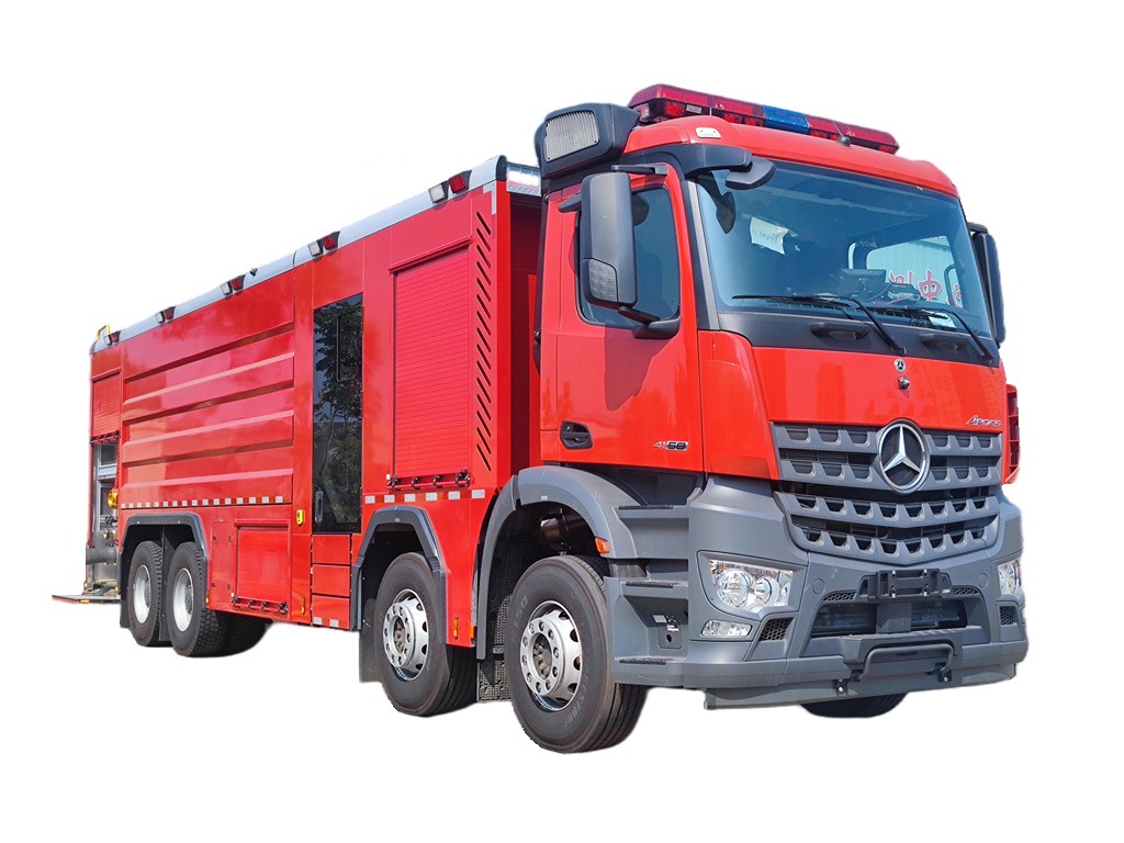 Mercedes Benz 8x4 fire fighting truck