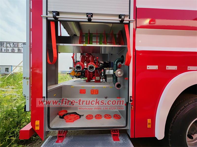 Isuzu GIGA heavy-duty 12.5cbm dry powder fire truck Isuzu GIGA heavy-duty 12.5cbm dry powder fire truck