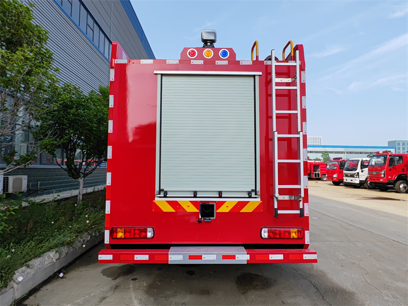 HOWO pumper tanker fire truck HOWO pumper tanker fire truck