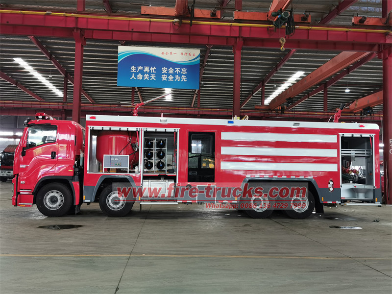 ISUZU GIGA fire fighting truck price ISUZU GIGA fire fighting truck price