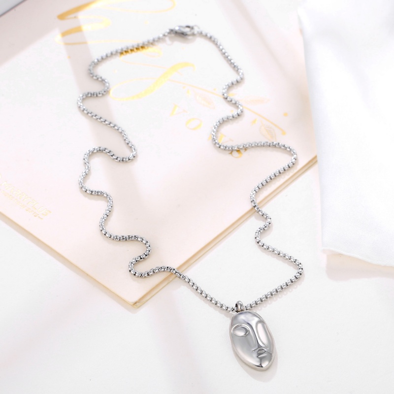 human face design necklace human face design necklace