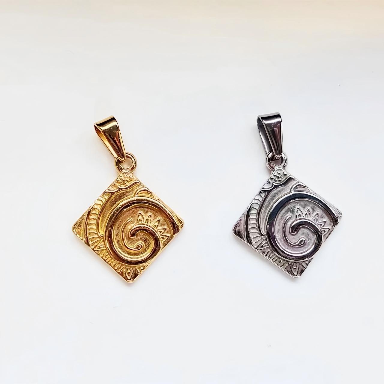 Vintage Spiral Pendant Vintage Spiral Pendant