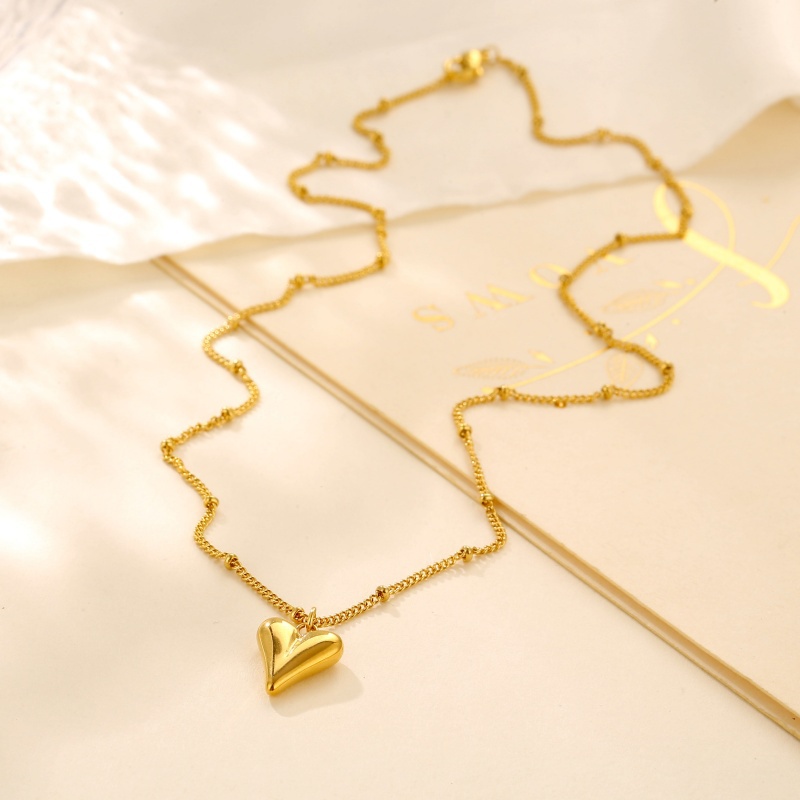 love shape necklace love shape necklace