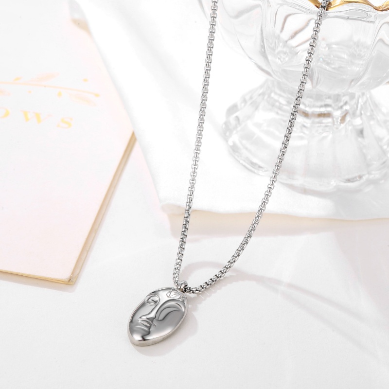 human face design necklace human face design necklace
