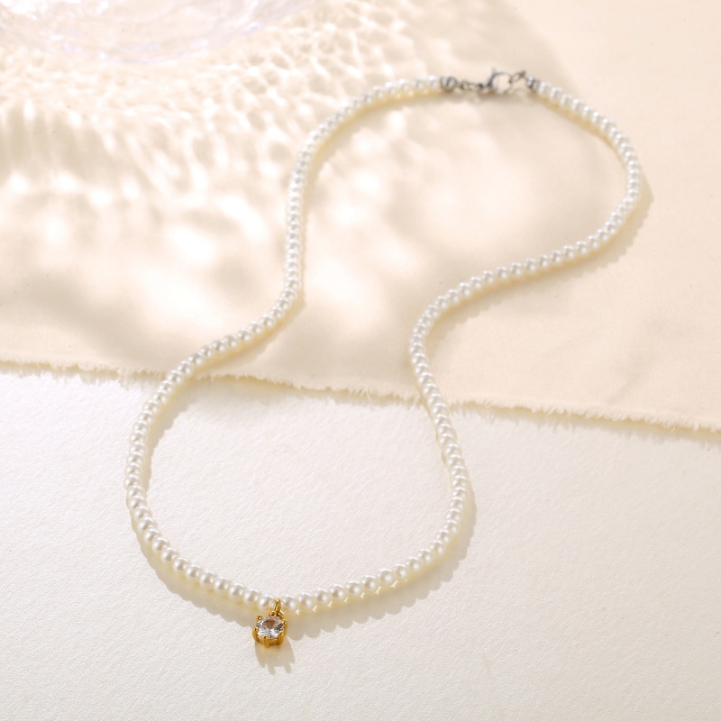 Diamond Pendant Pearl Necklace Diamond Pendant Pearl Necklace