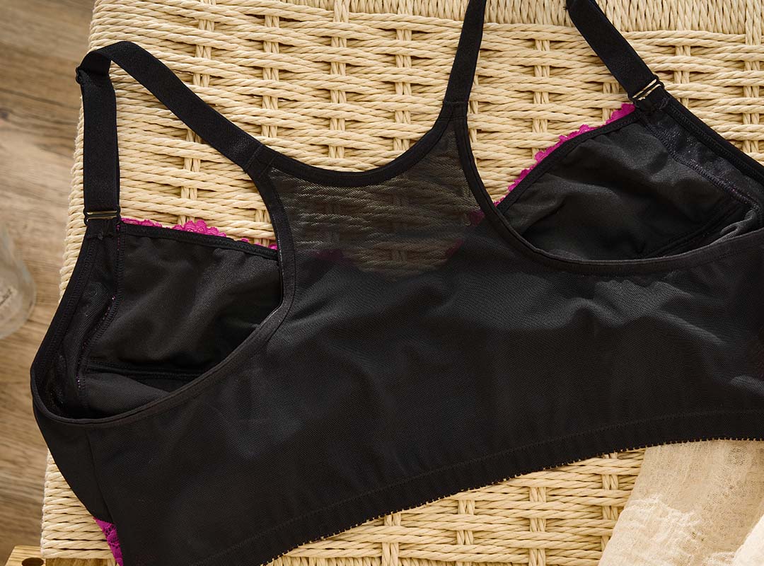 Racerback Bra with Lace and Mesh Contrast Racerback Bra with Lace and Mesh Contrast
