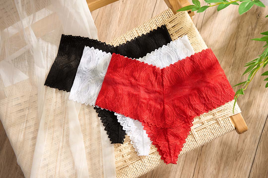 High cut lace thong High cut lace thong