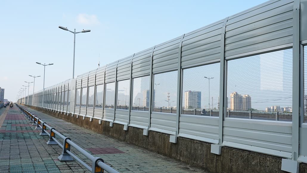 Custom Highway Noise Barriers For Roads