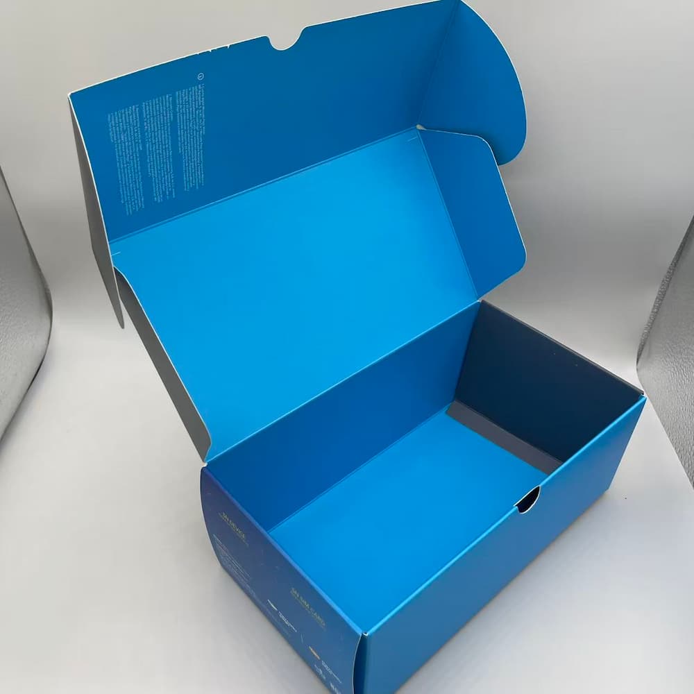 Flip-top packaging box